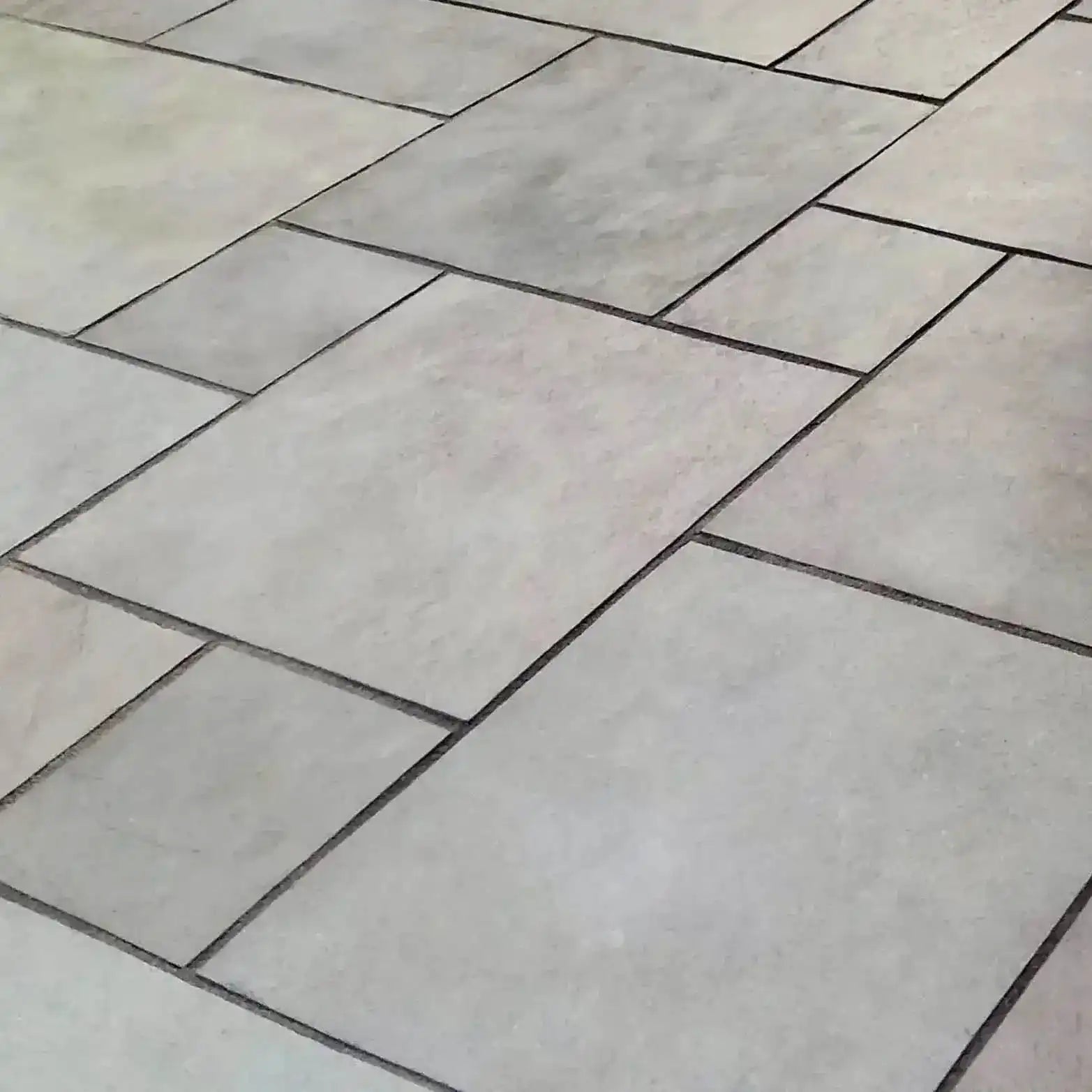 Dove Grey Limestone Paving Patio Slabs 22mm Cal. | Paving Slabs Direct