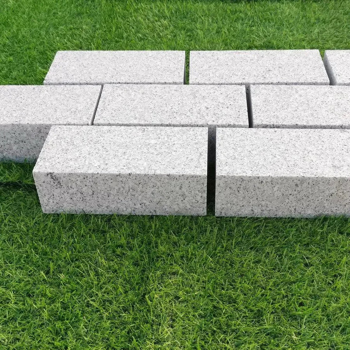 sawn granite setts silvery grey